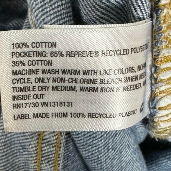 Universal Thread High Rise Distressed Straight Leg Jeans - Picture 7 of 7